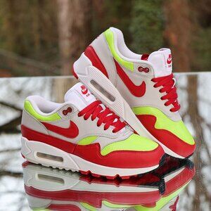 Nike Air Max 90/1 White University Red